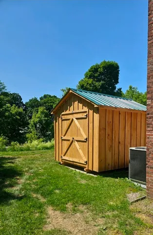 $574,900 | 21 Railroad Street, Milton, VT 05468