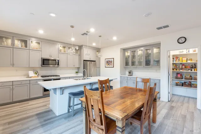 $849,000 | 5839 Kittyhawk Place, Rohnert Park, CA 94928