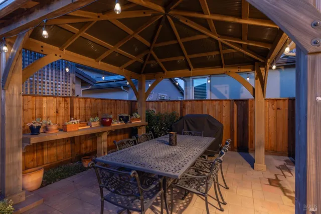 $849,000 | 5839 Kittyhawk Place, Rohnert Park, CA 94928