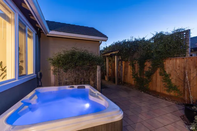 $849,000 | 5839 Kittyhawk Place, Rohnert Park, CA 94928