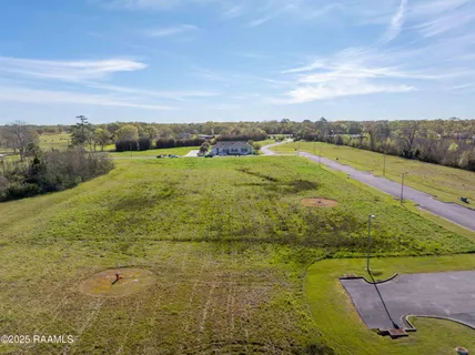 $2,000,000 | 100 Palms Hospital Drive, Abbeville, LA 70510