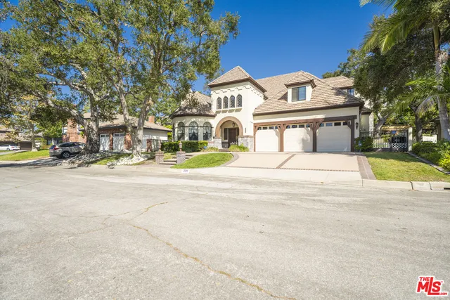 $1,778,800 | 2211 Cumberland Road, Glendora, CA 91741
