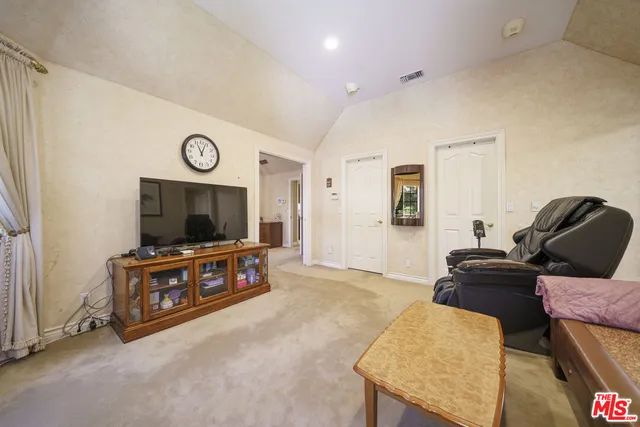 $1,778,800 | 2211 Cumberland Road, Glendora, CA 91741