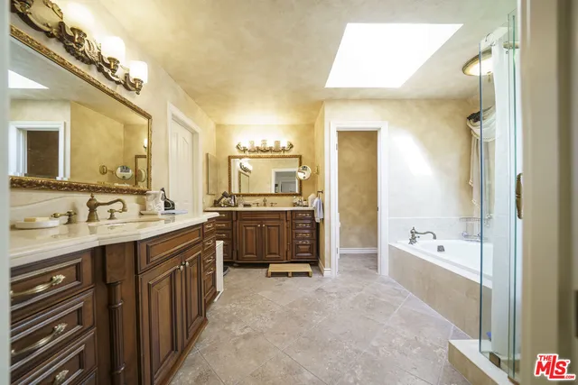 $1,778,800 | 2211 Cumberland Road, Glendora, CA 91741