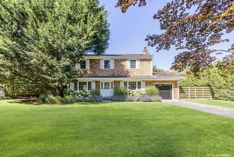 $8,795,000 | 52 & 54 Fithian Lane, East Hampton, NY 11937
