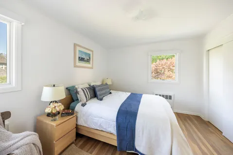 $8,795,000 | 52 & 54 Fithian Lane, East Hampton, NY 11937