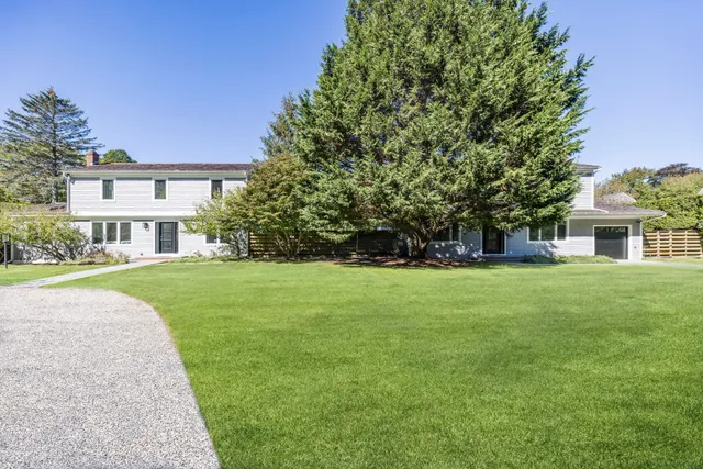 $9,700,000 | 52 & 54 Fithian Lane, East Hampton, NY 11937