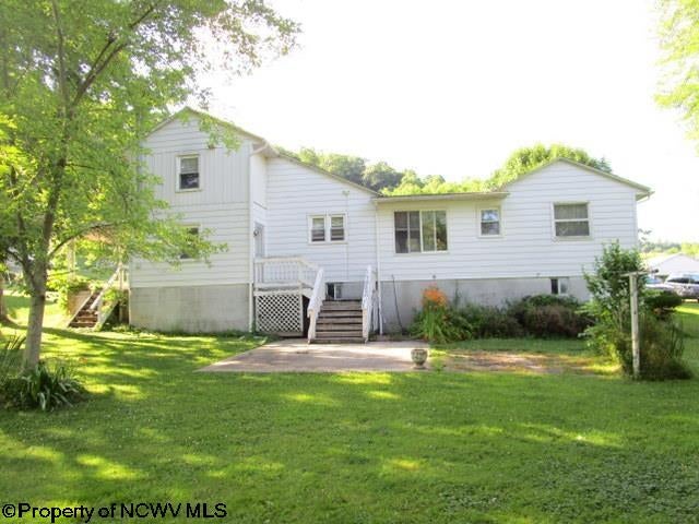 912 Ferguson Road Elkins, WV 26241 - Photo 7 of 25 Gallery Image 7