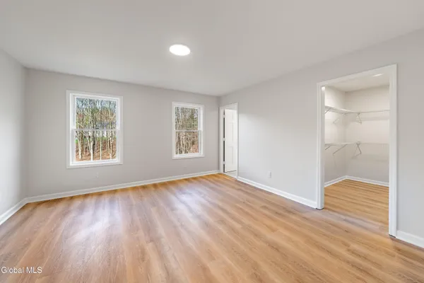 $549,999 | 14 Fiddlers Lane, Poestenkill, NY 12140