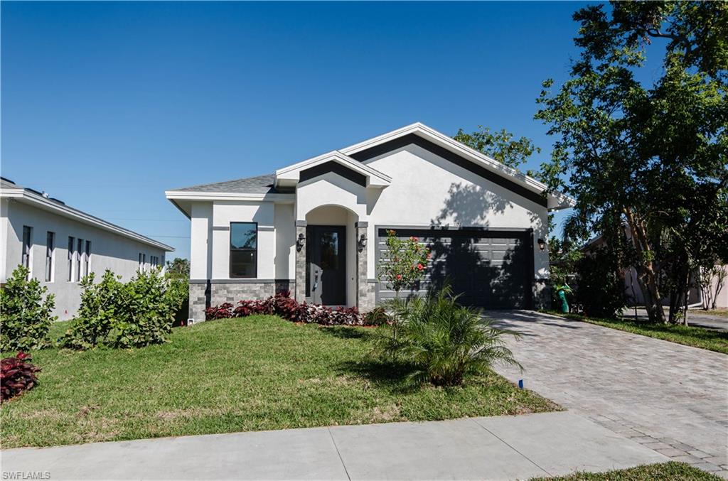 1127 Ridge Street Naples, FL 34103 - Photo 1 of 12 Gallery Image 1