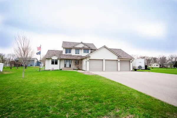 $424,000 | 721 3rd Avenue Northwest, Melrose, MN 56352