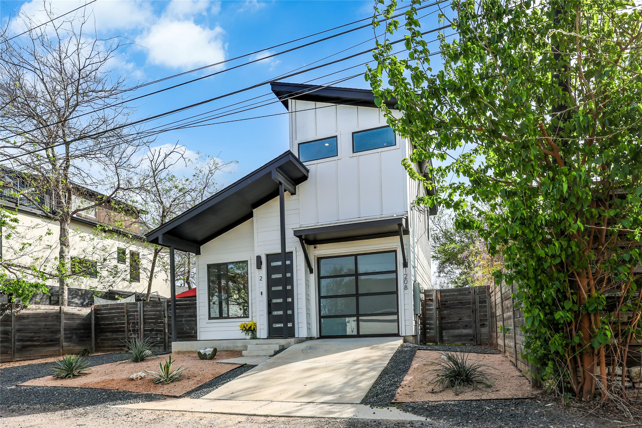 1208 Walnut Avenue, Unit 2 Austin, TX 78702 - Photo 30 of 35