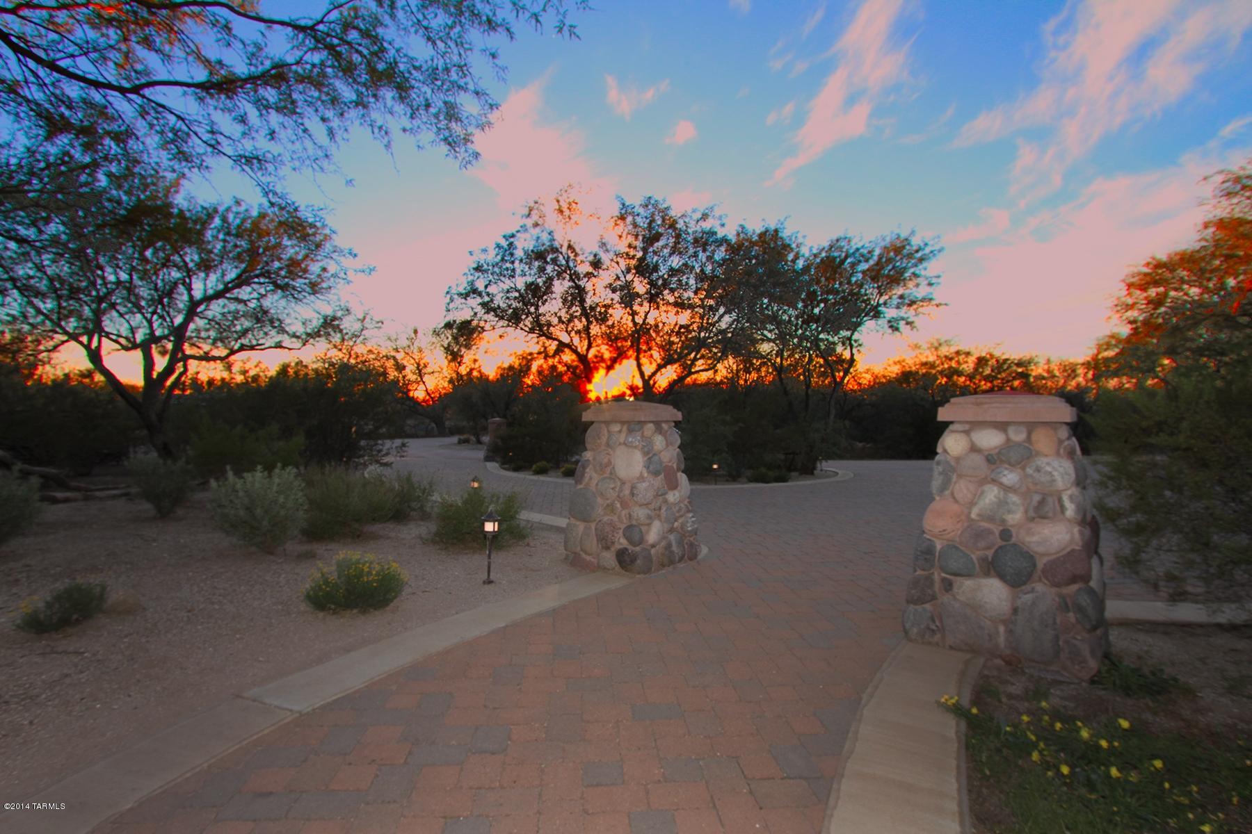 1440 North Tanque Verde Loop Road Tucson, AZ 85749 - Photo 31 of 44 Gallery Image 31
