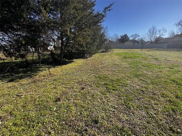 $29,900 | Tbd East Latimer Street, Ennis, TX 75119