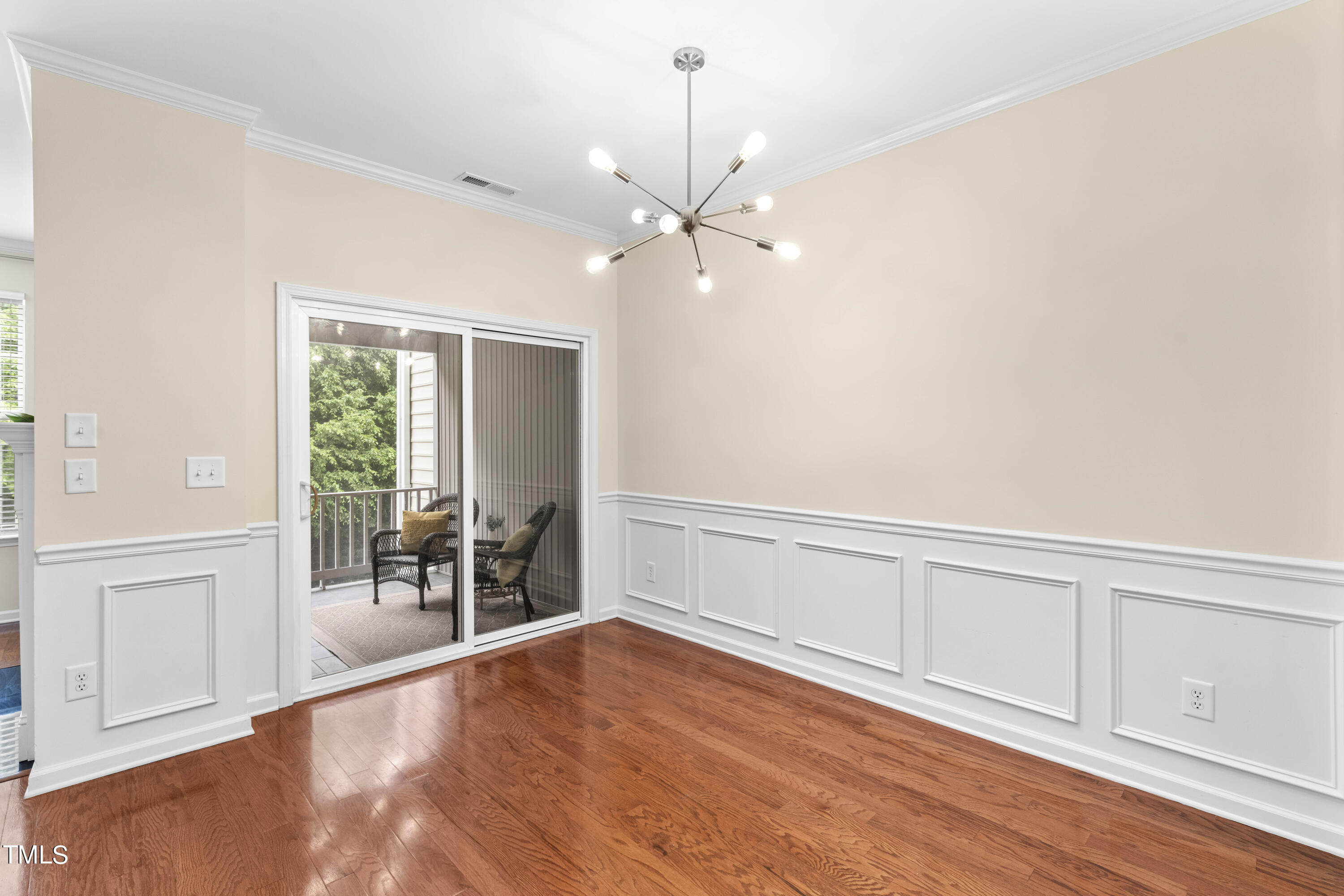 4617 Kings Garden Road Raleigh, NC 27612 - Photo 5 of 27 dining