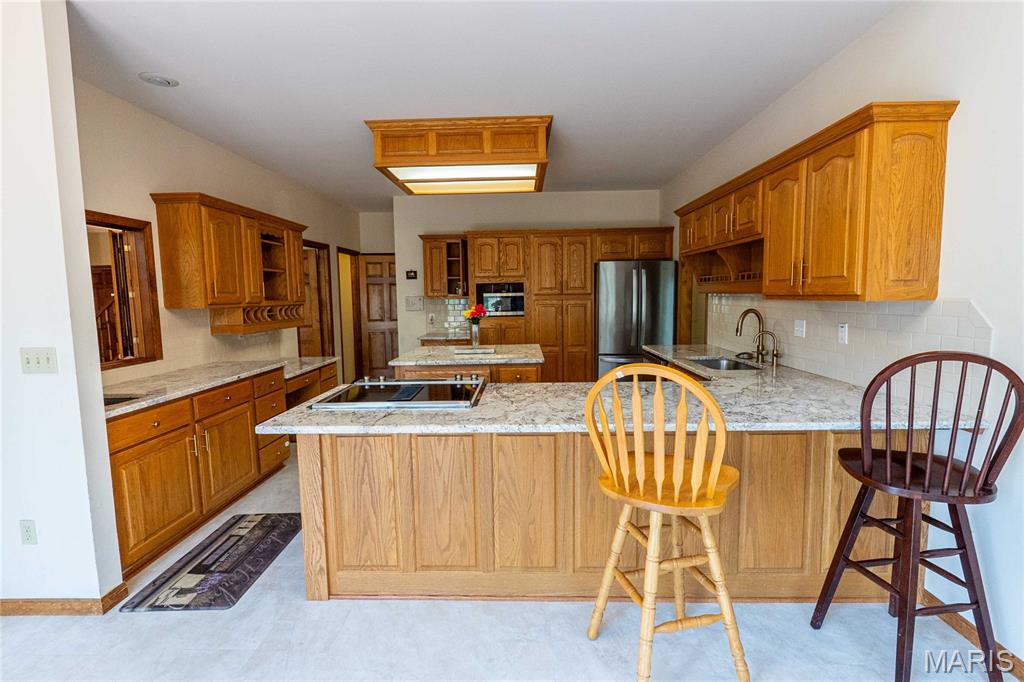 900 Country Lane Rolla, MO 65401 - Photo 12 of 83