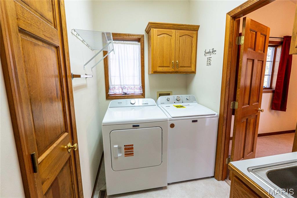 900 Country Lane Rolla, MO 65401 - Photo 17 of 83