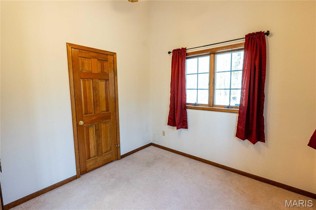 900 Country Lane Rolla, MO 65401 - Photo 24 of 83