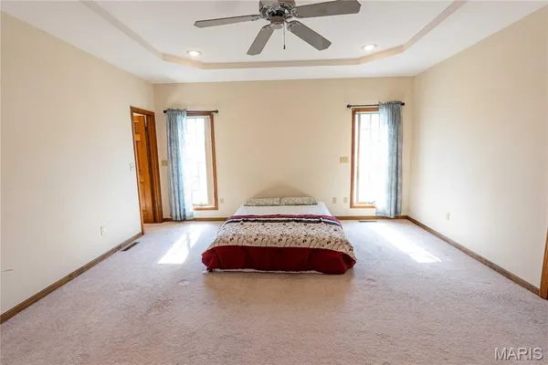 $595,000 | 900 Country Lane, Rolla, MO 65401