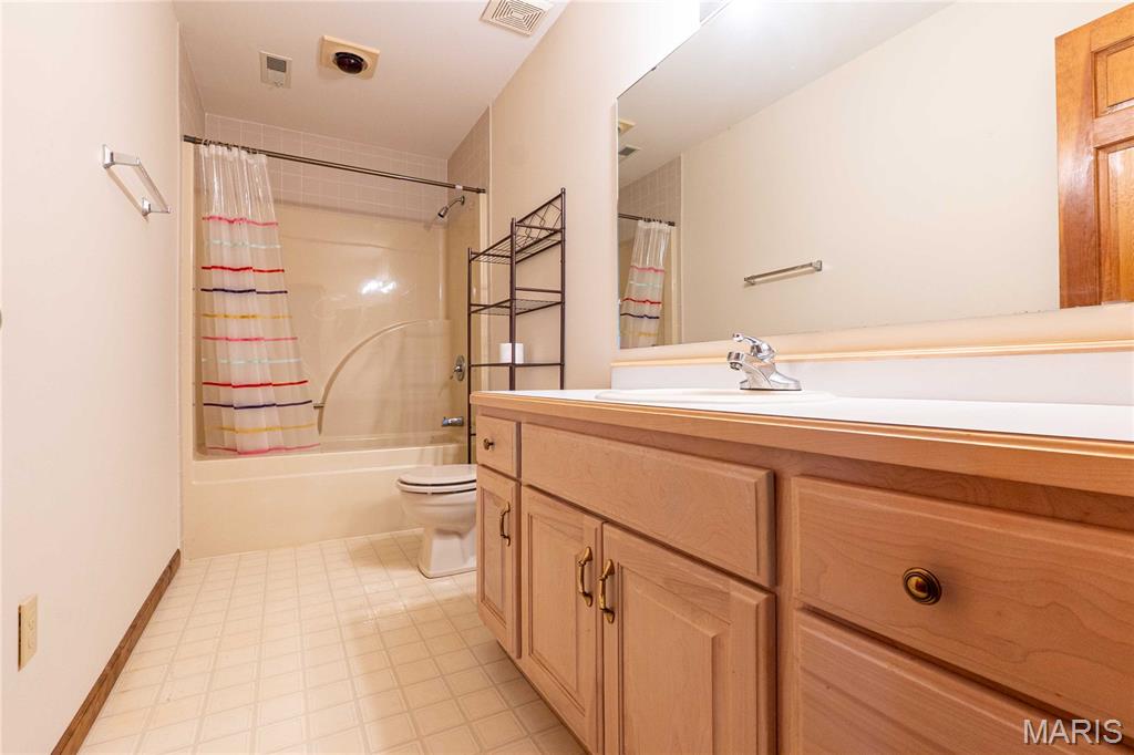 900 Country Lane Rolla, MO 65401 - Photo 64 of 83
