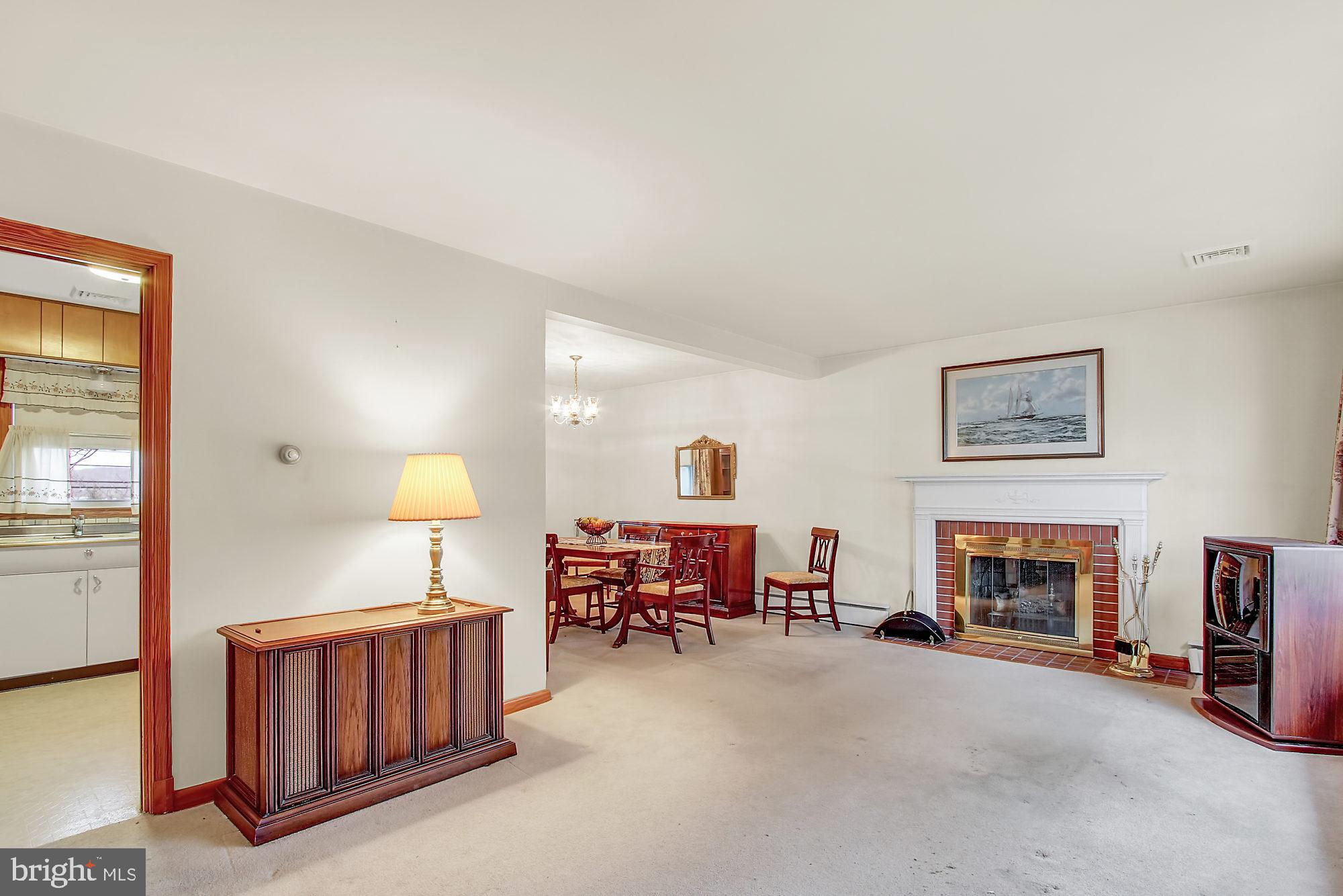 9306 Avondale Road Baltimore, MD 21234 - Photo 3 of 10 Living Room and Dining Room Combo
