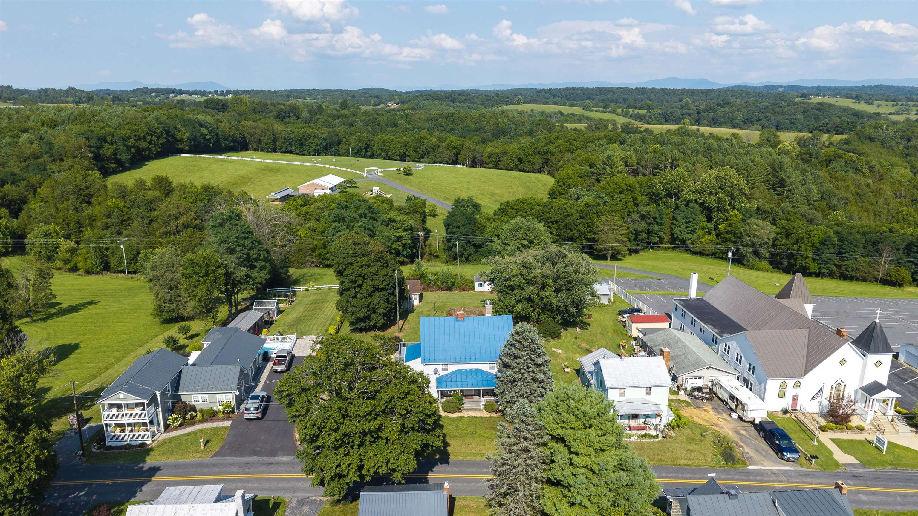 4151 Spring Hill Road Staunton, VA 24401 - Photo 39 of 46 Gallery Image 39