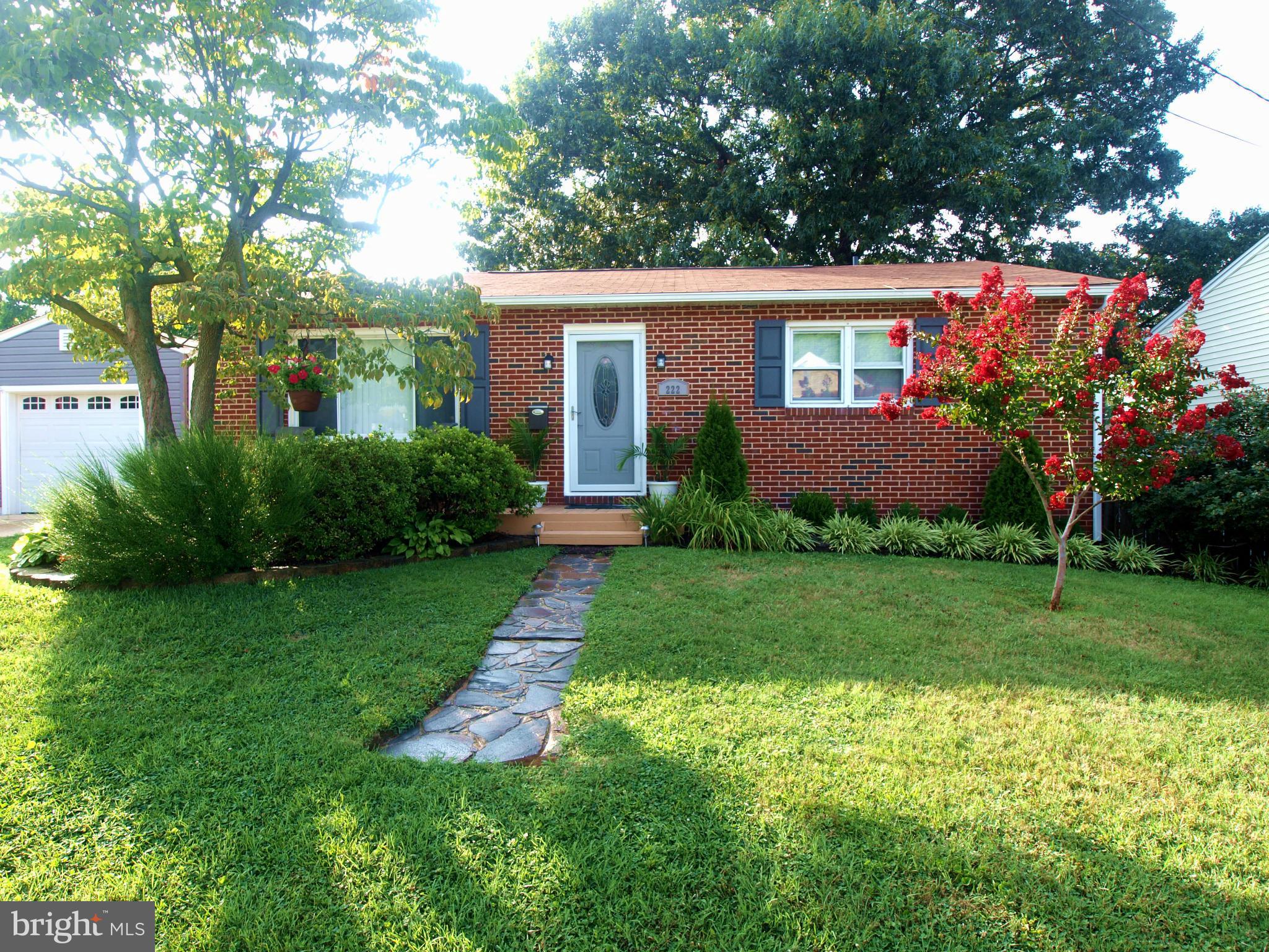 222 Lake Road Pasadena, MD 21122 - Photo 1 of 30 Exterior (Front)