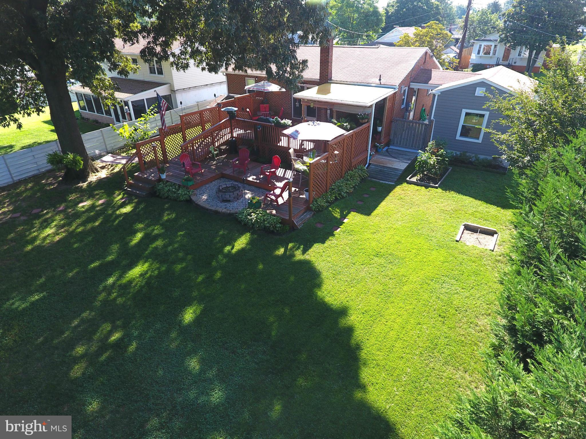 222 Lake Road Pasadena, MD 21122 - Photo 20 of 30 Large Fenced Back Yard