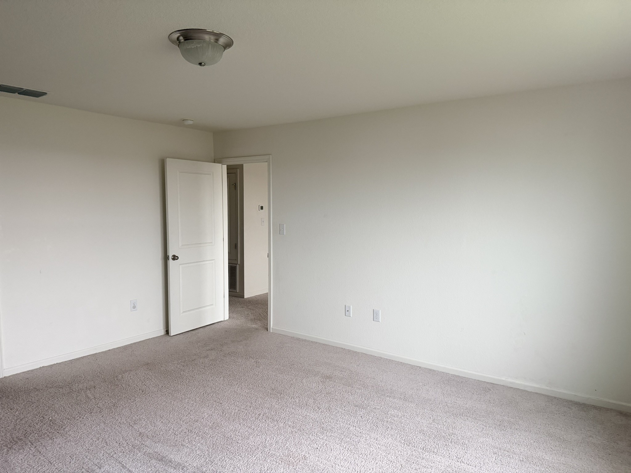 414 Line Of Fire Way Jarrell, TX 76537 - Photo 18 of 30 Gallery Image 18