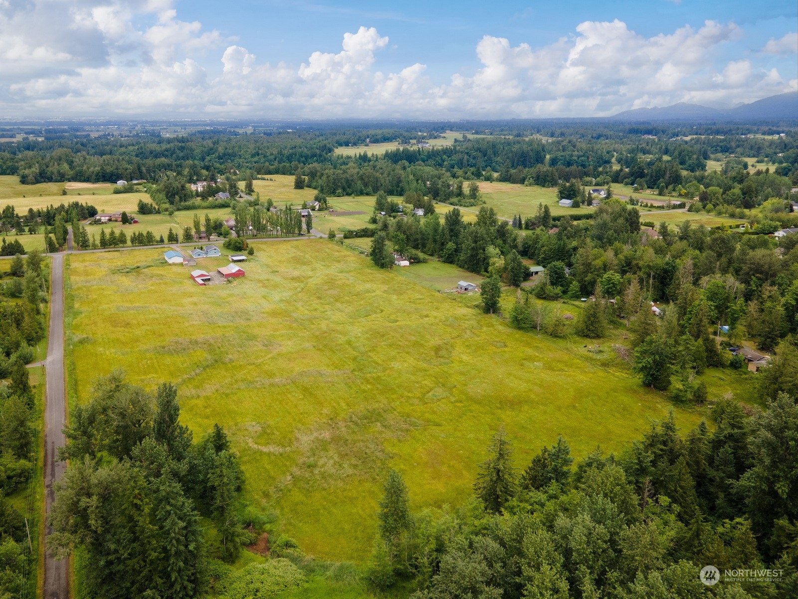 -xxx2 Market Road Bellingham, WA 98226 - Photo 2 of 10 Gallery Image 2