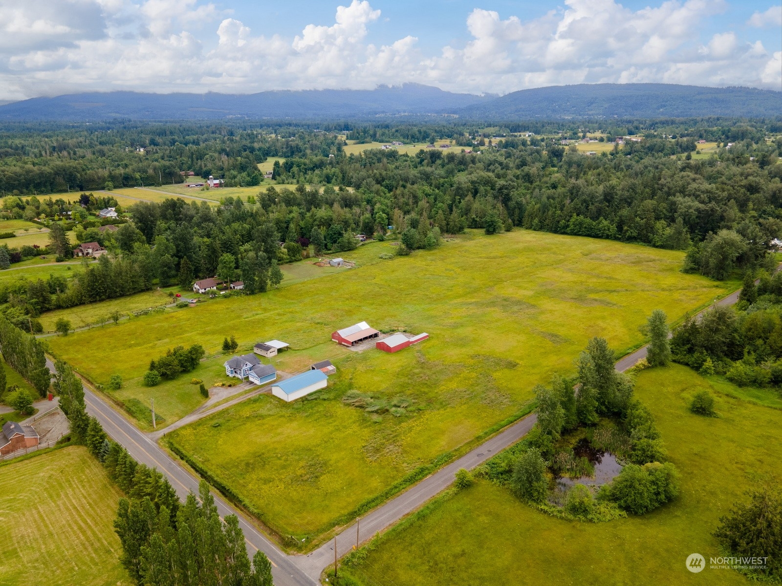 -xxx2 Market Road Bellingham, WA 98226 - Photo 4 of 10 Gallery Image 4