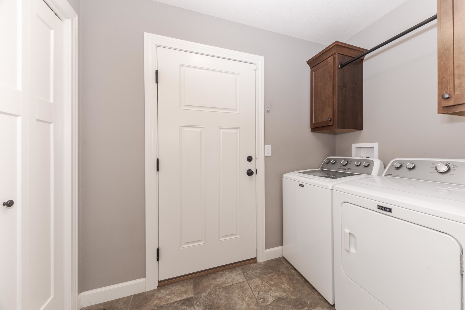 1210 Ledgestone Drive Normal, IL 61761 - Photo 19 of 29 Gallery Image 19