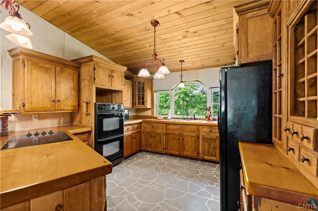 8997 Plank Road Trenton, NY 13438 - Photo 15 of 44