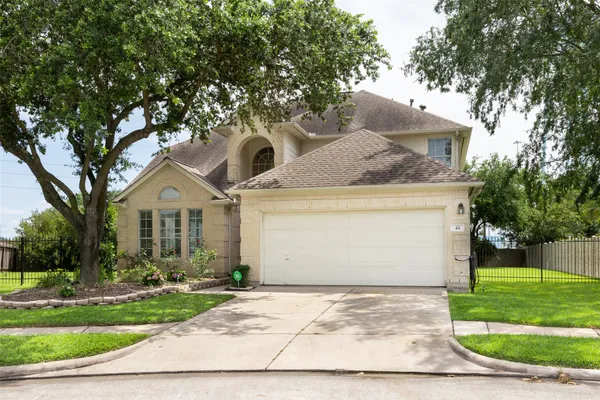 $2,500 | 44 Parkway Place, Houston, TX 77040