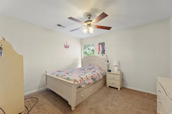 $2,500 | 44 Parkway Place, Houston, TX 77040