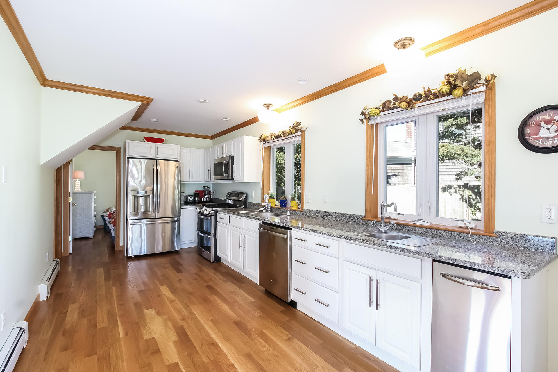 15 Bay View Road Barnstable, MA 02630 - Photo 5 of 26 007-photo--6966337