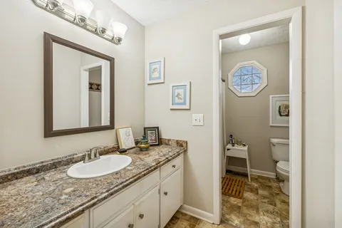 $359,999 | 405 Red Cedar Court, Nashville, TN 37214