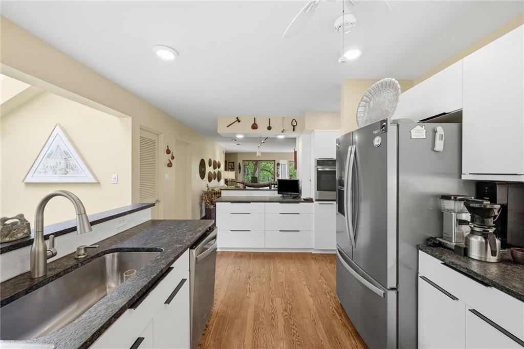 2106 Henry Road Sewickley, PA 15143 - Photo 16 of 50
