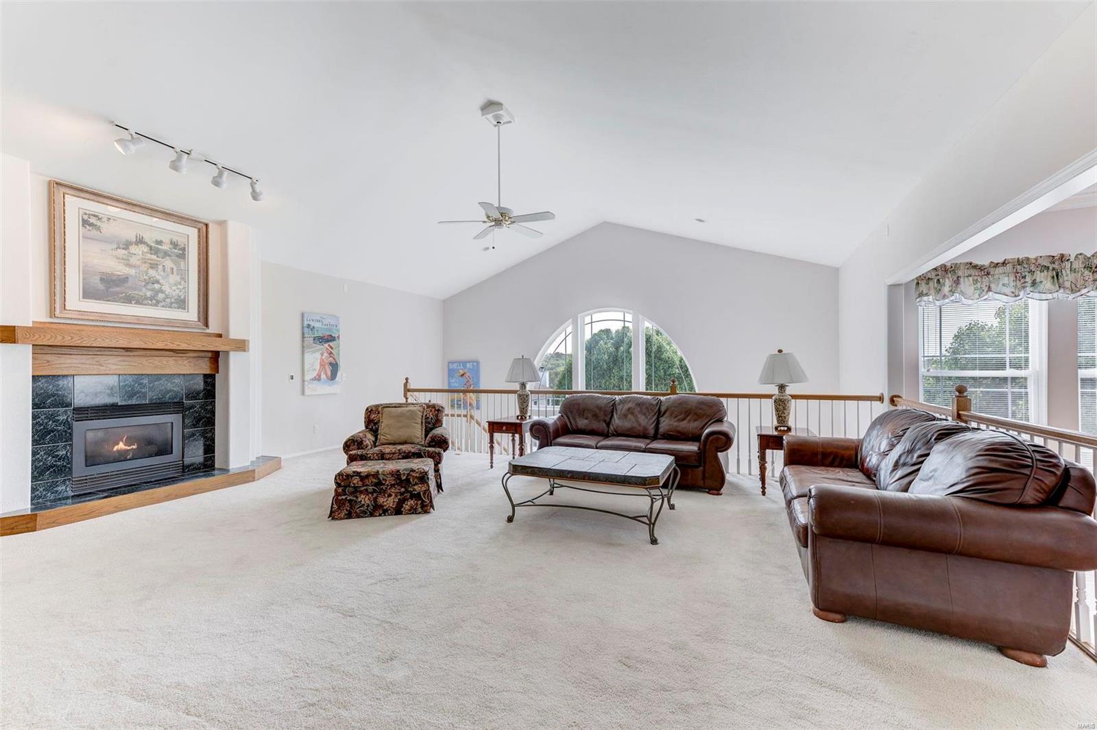 6006 Hagemann Road St. Louis, MO 63128 - Photo 11 of 32 Gallery Image 11