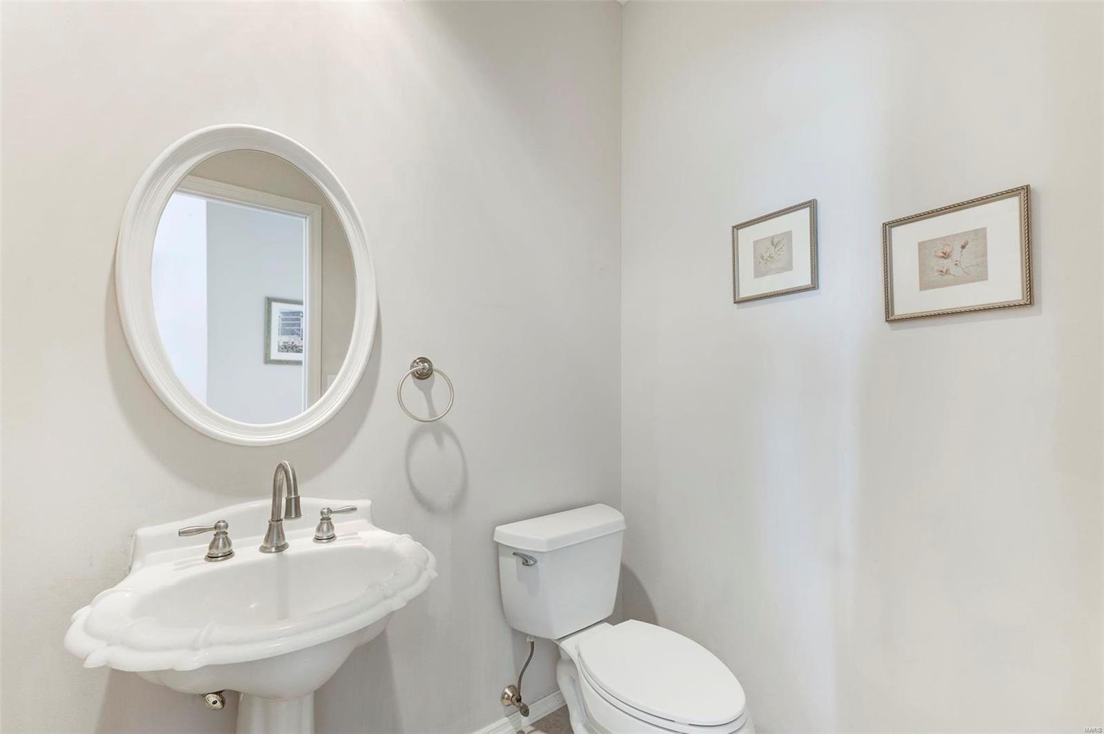 6006 Hagemann Road St. Louis, MO 63128 - Photo 13 of 32 Gallery Image 13