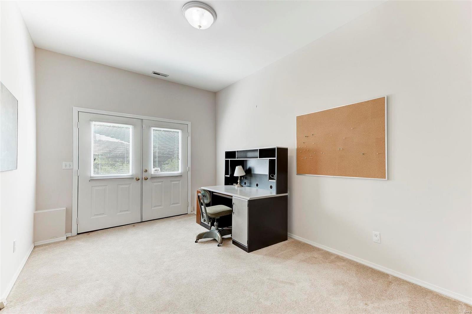 6006 Hagemann Road St. Louis, MO 63128 - Photo 25 of 32 Gallery Image 25