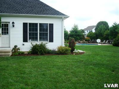 5828 Ricky Ridge Trail Orefield, PA 18069 - Photo 7 of 40 Gallery Image 7