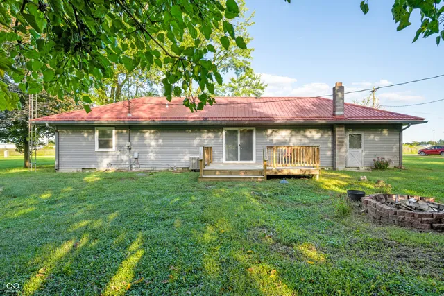 $240,000 | 4734 Cloverleaf Drive, Seymour, IN 47274