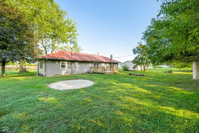 $240,000 | 4734 Cloverleaf Drive, Seymour, IN 47274