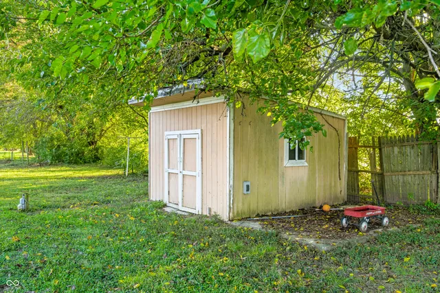 $240,000 | 4734 Cloverleaf Drive, Seymour, IN 47274