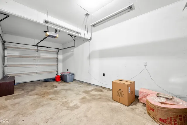 $240,000 | 4734 Cloverleaf Drive, Seymour, IN 47274