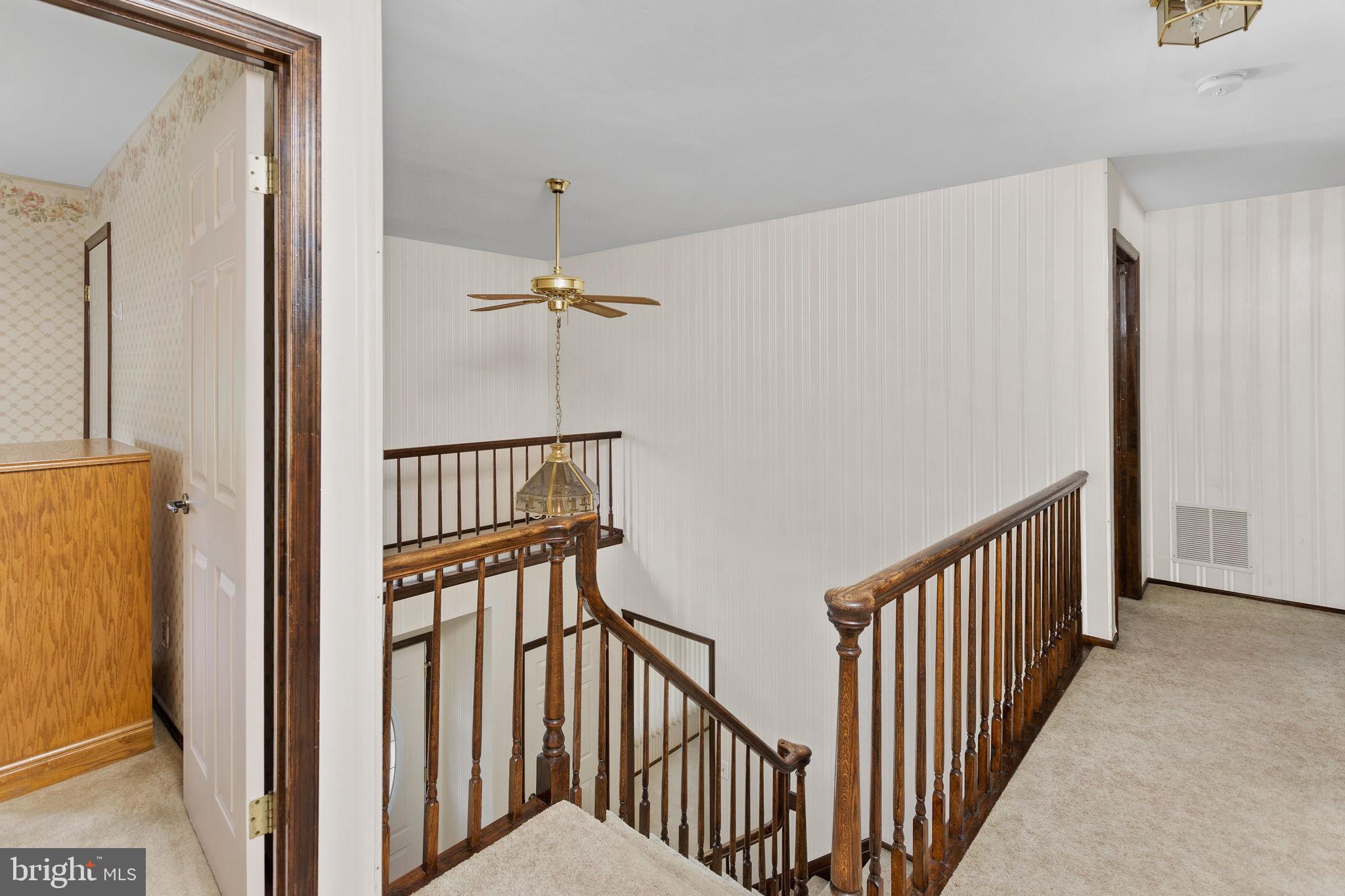 93 Peter Rafferty Drive Hamilton, NJ 08690 - Photo 14 of 55
