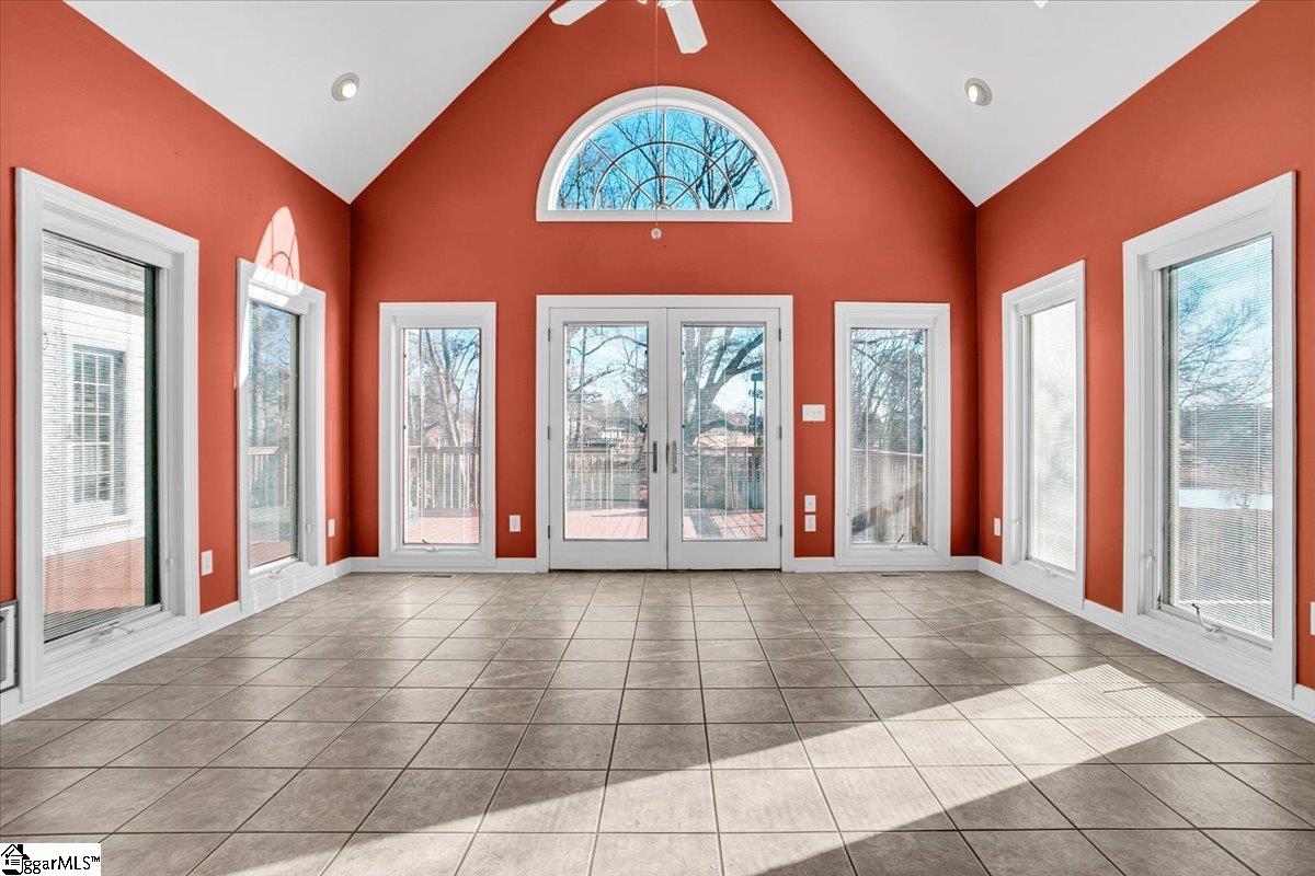 1655 Scuffletown Road Fountain Inn, SC 29644 - Photo 10 of 38