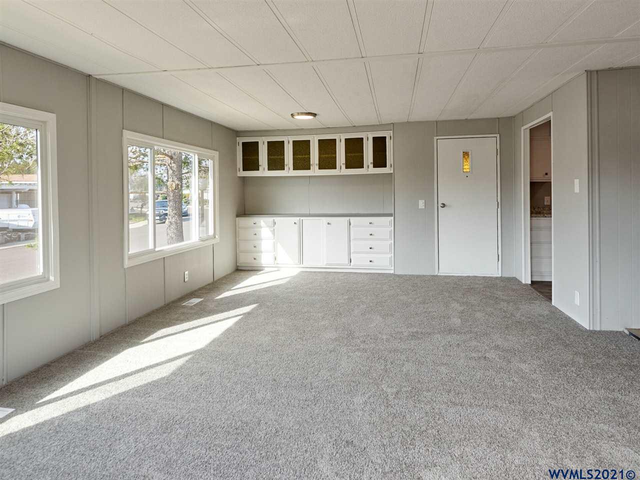 5355 River ( Road, Unit 31 Keizer, OR 97303 - Photo 3 of 26