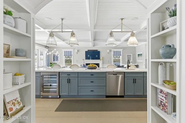 $8,895,000 | 212 Bedford Road, Greenwich, CT 06831